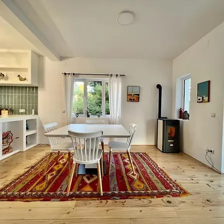 Beautiful Overlooking Beach. Ferienhaus Dénia